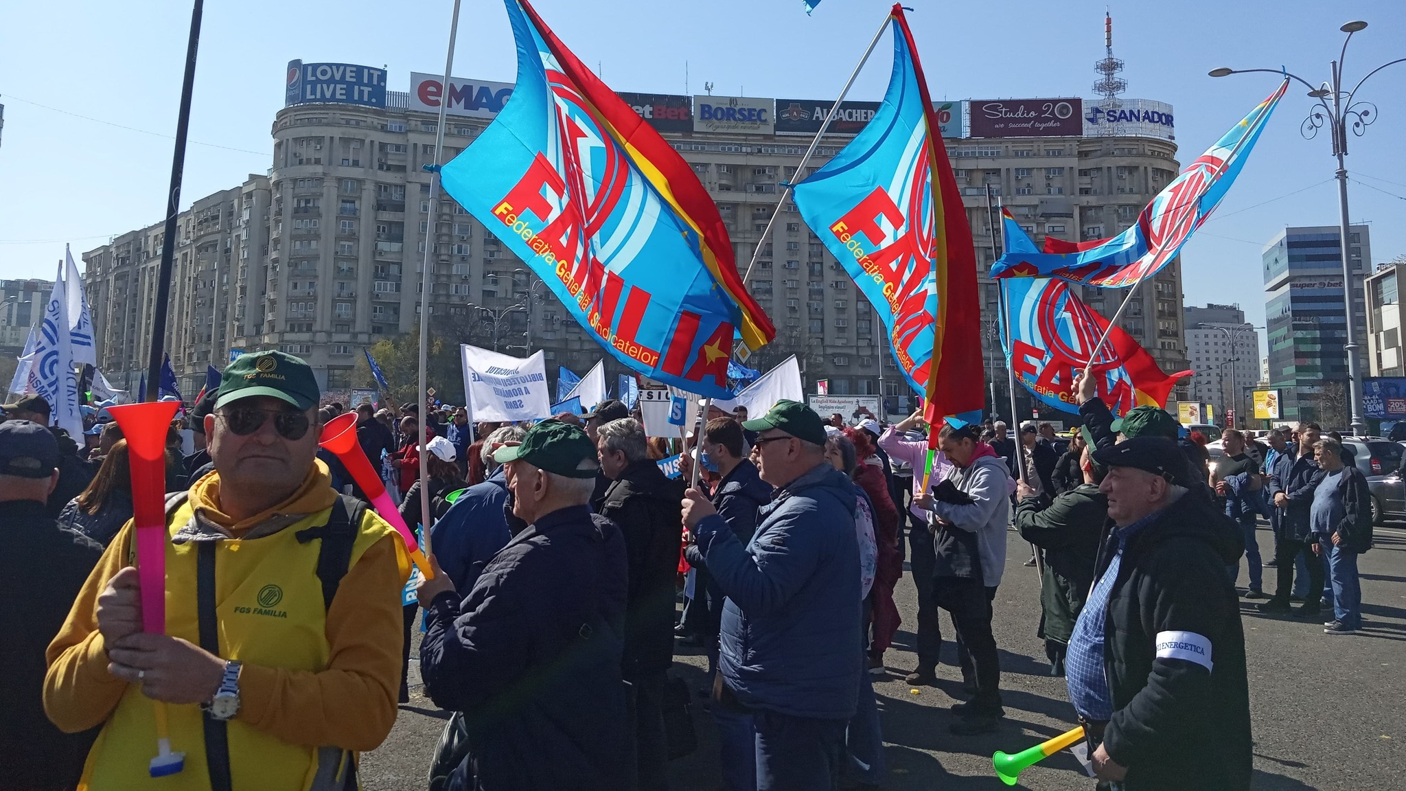 Federația Generală a Sindicatelor ,,Familia” pregătește un protest uriaș