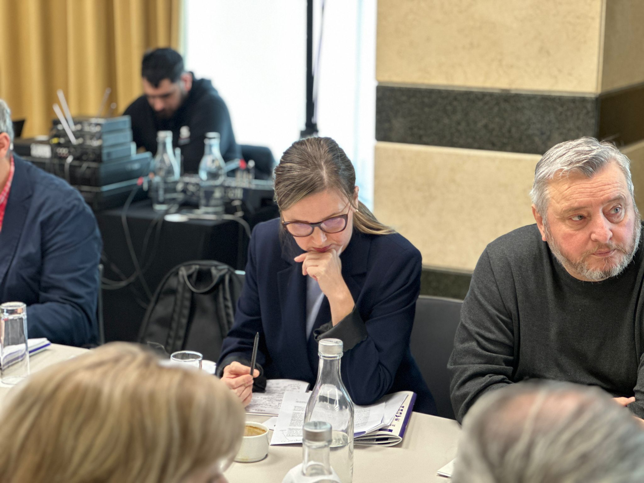 4195f914 39b0 4045 8b9f 15b0e7621ef7